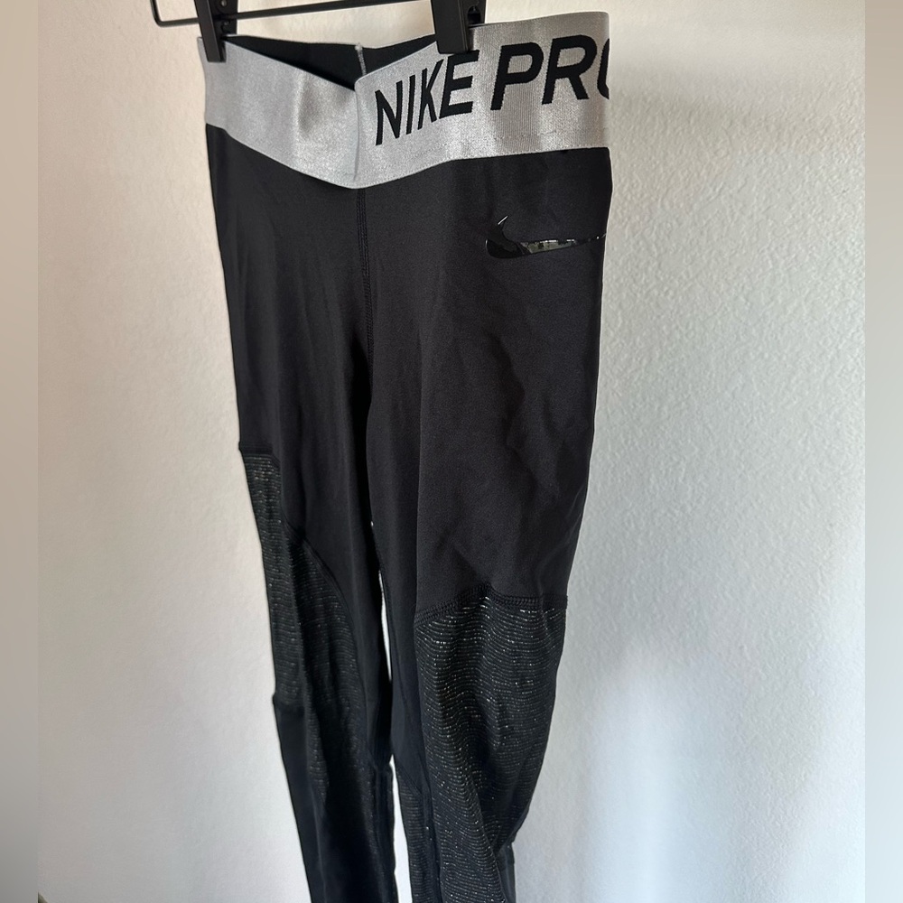 Nike pro leggings
